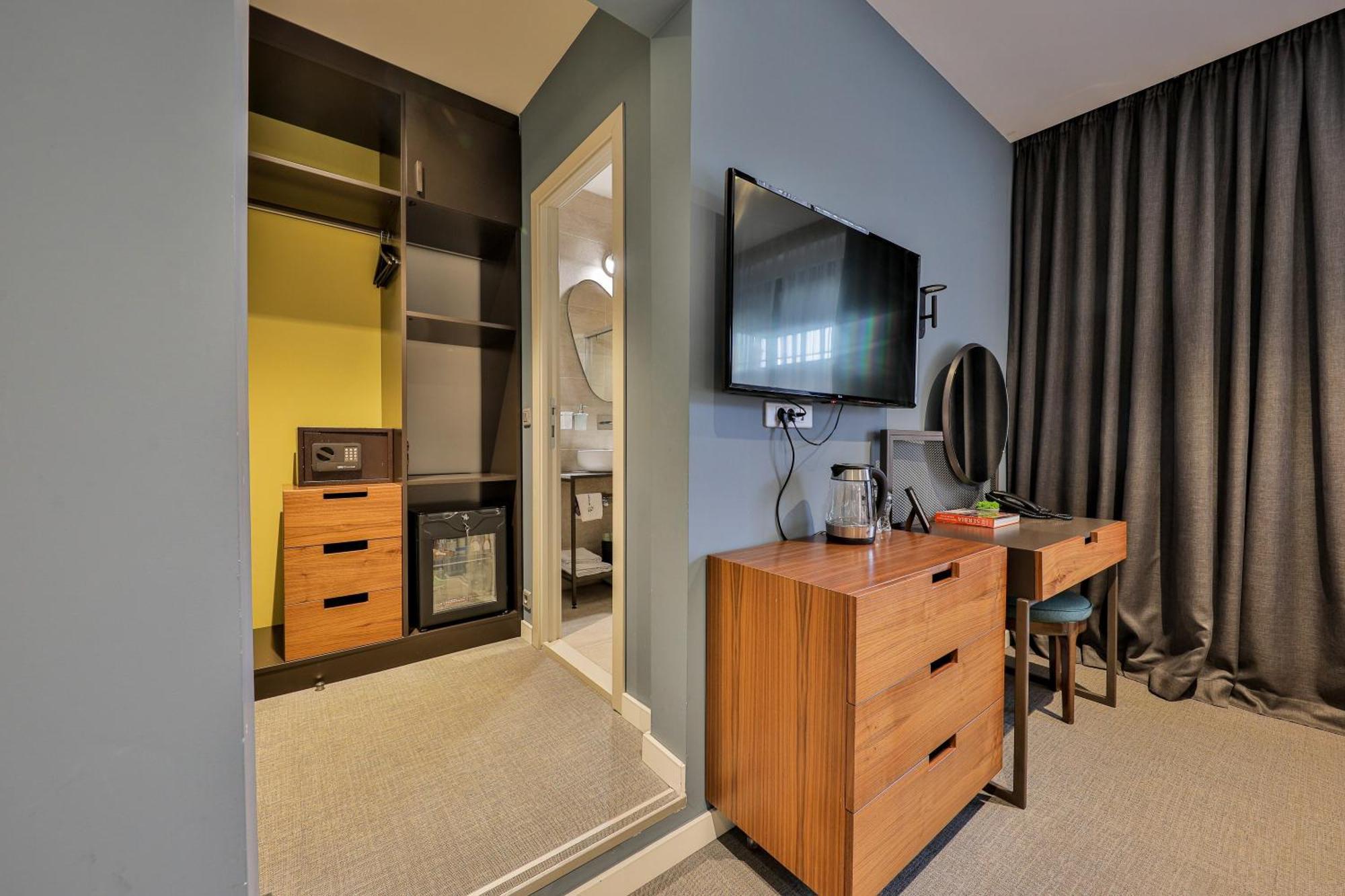 Hotel Botanica Beograd Ngoại thất bức ảnh