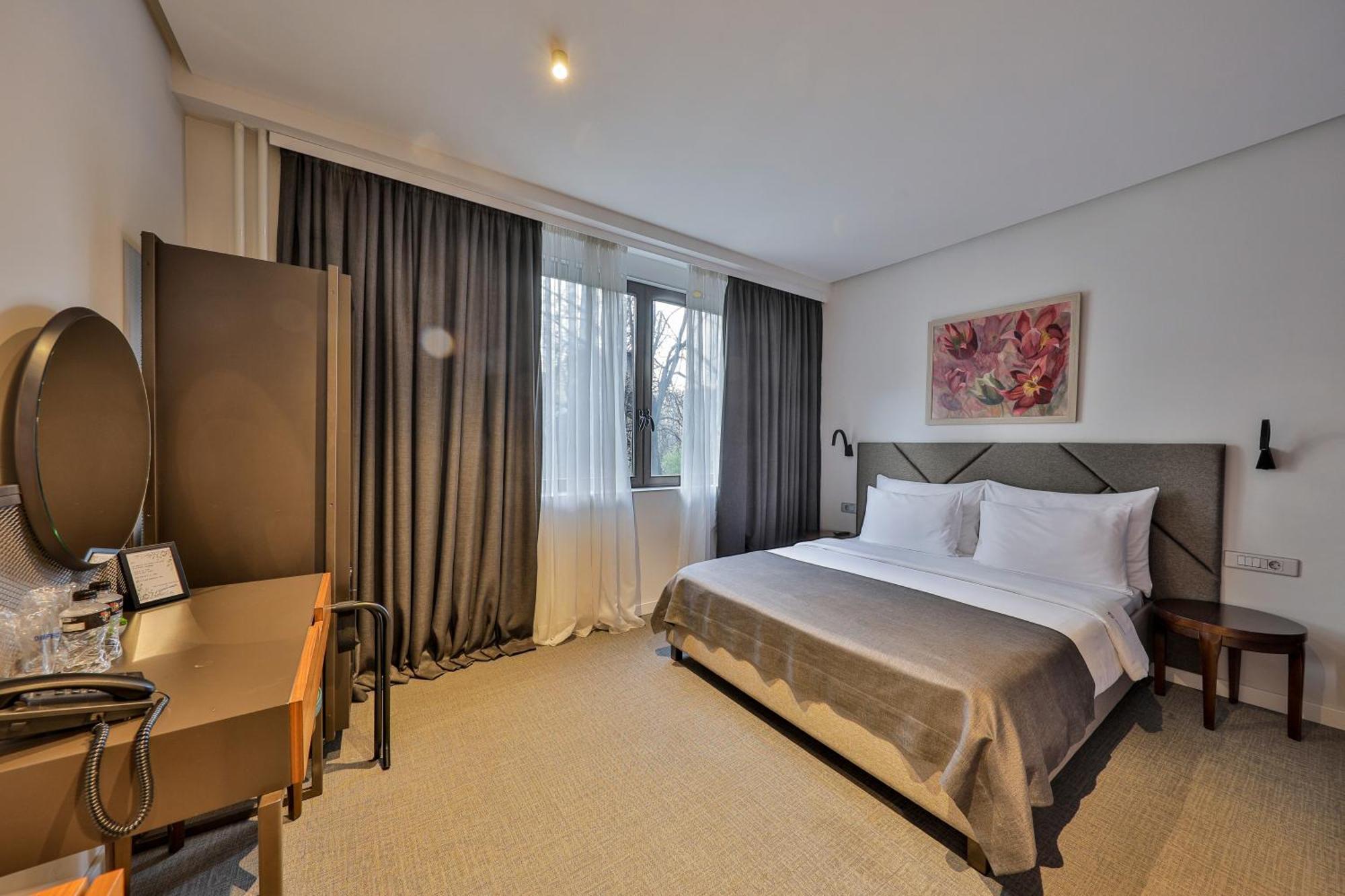 Hotel Botanica Beograd Ngoại thất bức ảnh