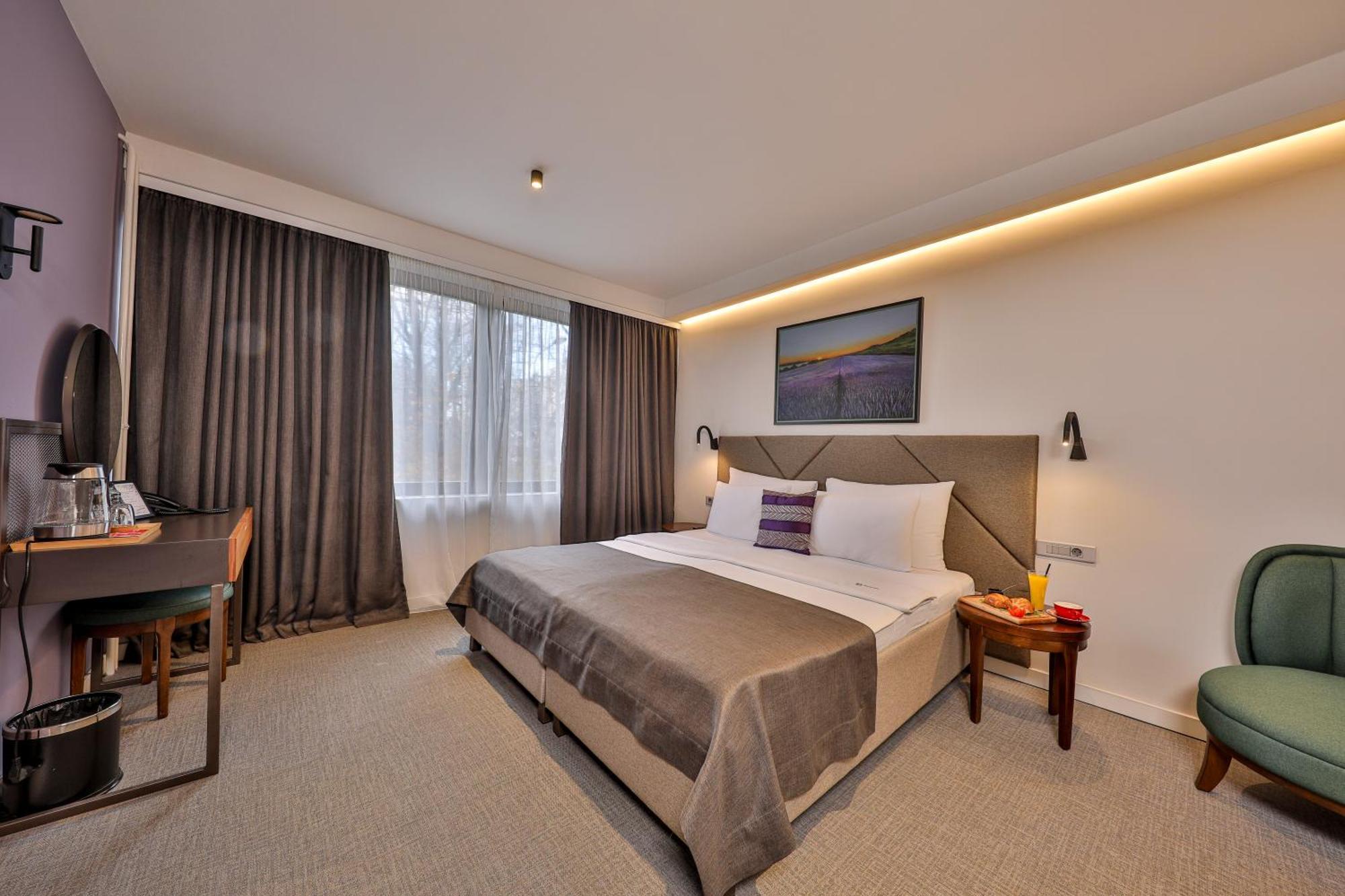 Hotel Botanica Beograd Ngoại thất bức ảnh